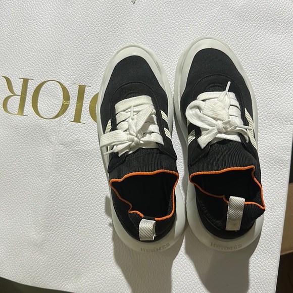 Hermes sneakers, 100% authentic - Picture 1 of 3